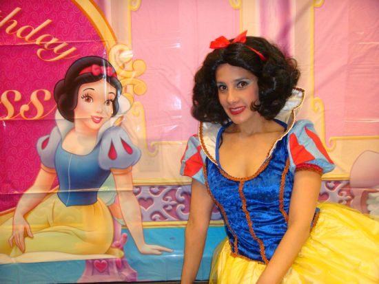 Princess party moment